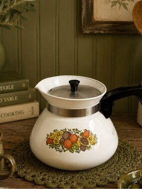 Corning Ware Wildflower Tea Pot – Vintage 6 Cup